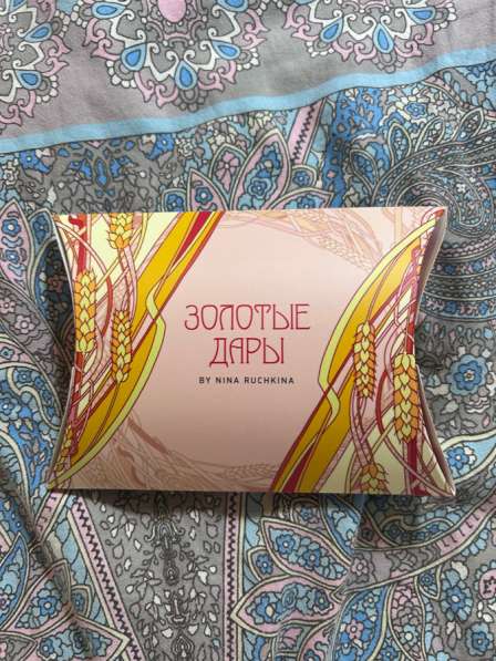 Платок «Русские сезоны» в Санкт-Петербурге