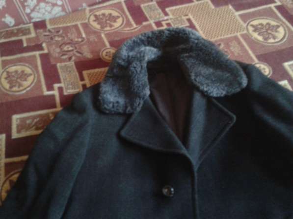 Продам мужское пальто б/у в хорошем состоянии размер 48-50