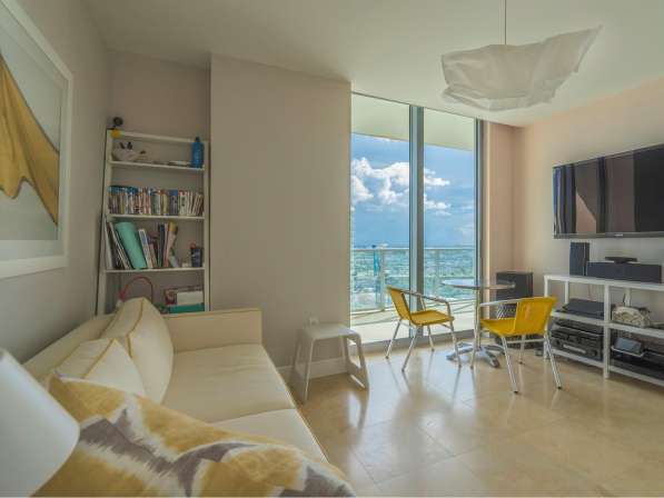 Современная квартира в Майами в фото 8