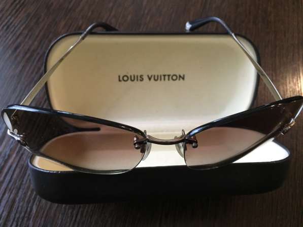 Новые женские солнечные очки L Vuitton. Торг в Сочи фото 5