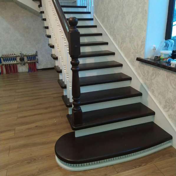 Изготовление лестниц любой сложности! в 