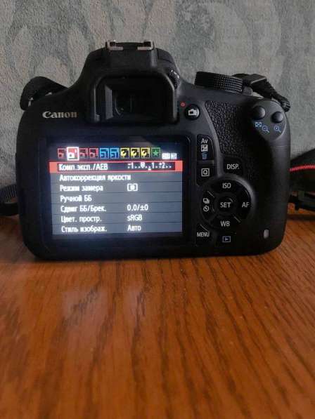 Բոլորովին նոր SLR տեսախցիկ Canon EOS 1200 kit в фото 5