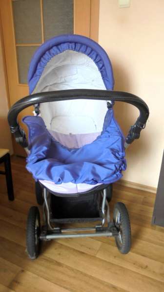 Продаётся детская коляска "два в одном" в Калининграде фото 4