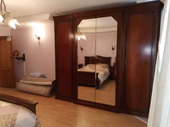 Собственник продаст 3-х комнатную квартиру на Копылова в Красноярске фото 20