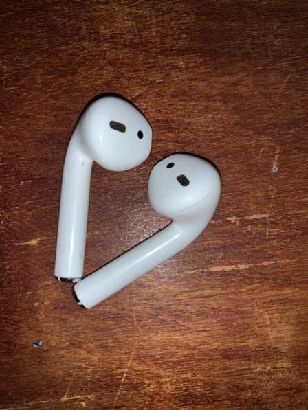 AirPods 1 в Санкт-Петербурге фото 3