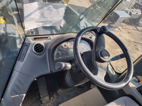Фронтальный погрузчик XCMG ZL60GV (XC968) в Дудинке фото 11