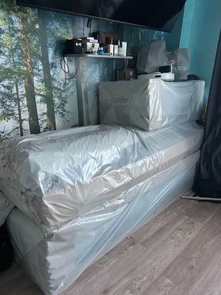 Продам новый диван в Москве