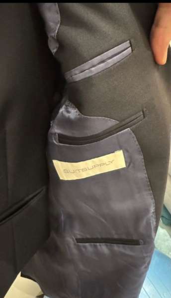 Костюм Suitsupply в Октябрьском фото 5