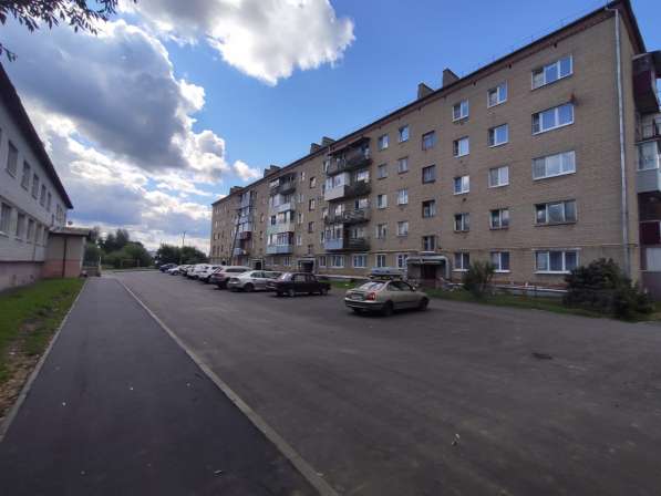 Можно приобрести через ипотеку, материнский капитал