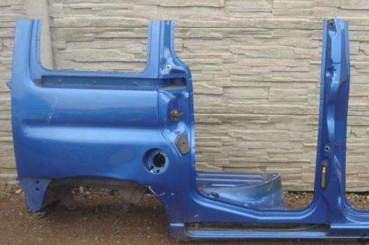 Крыло заднее правое ситроен берлинго в Москве фото 3