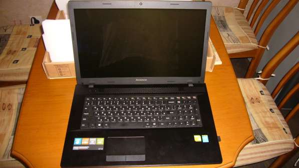 ноутбук Lenovo G710