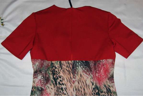 Платье новое с коротким рукавом, красным лифом. Торг в Пензе фото 3
