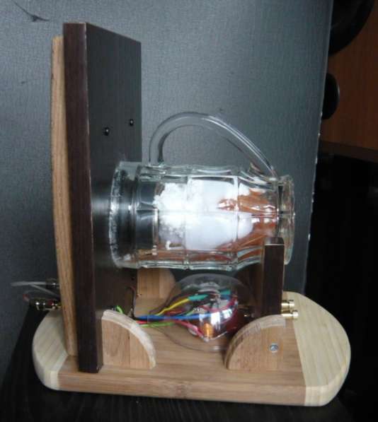 Акустика сувенирная -из пивных кружек.