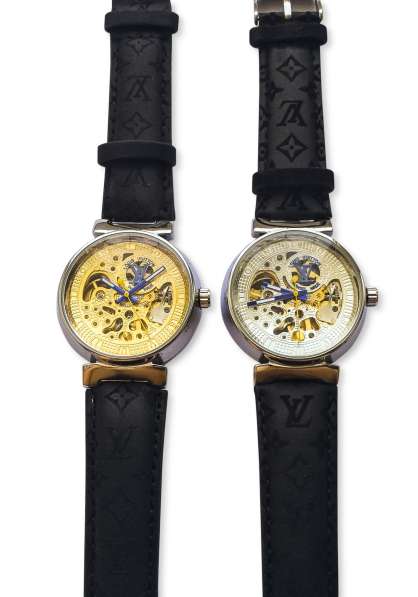 Наручные часы скелетоны Louis Vuitton