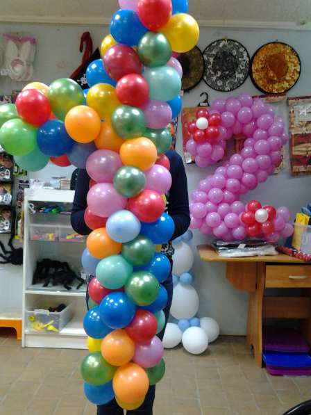 Цифры из воздушных шаров в Смоленске фото 11