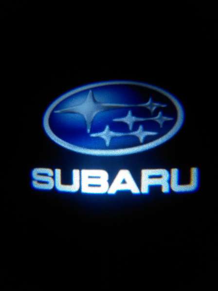 Подсветка дверей авто с логотипом Subaru штатная в Москве
