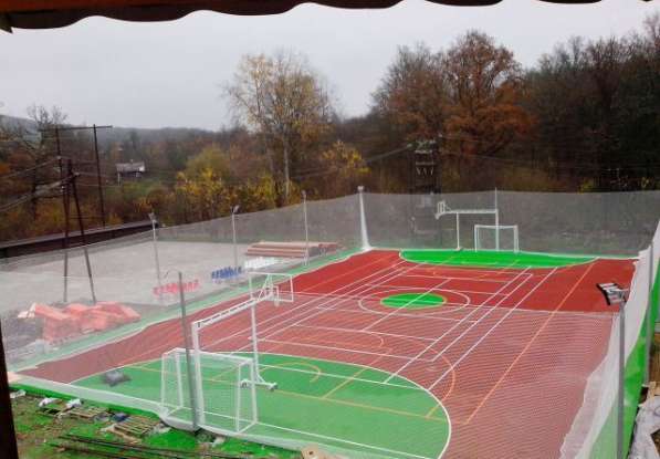 Строительство спортивных площадок для мини футбола, теннисны