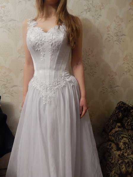 Продам свадебное платье в Рязани