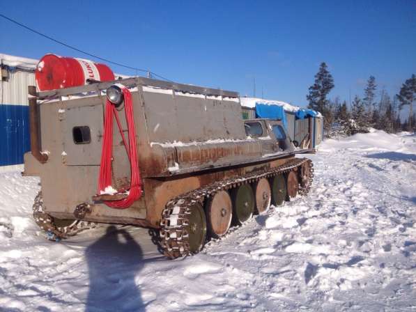 Гусеничный транспортер-ГАЗ-71 