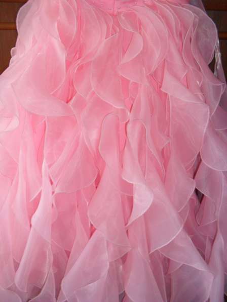 платье на девочку 4-5 лет в Хабаровске