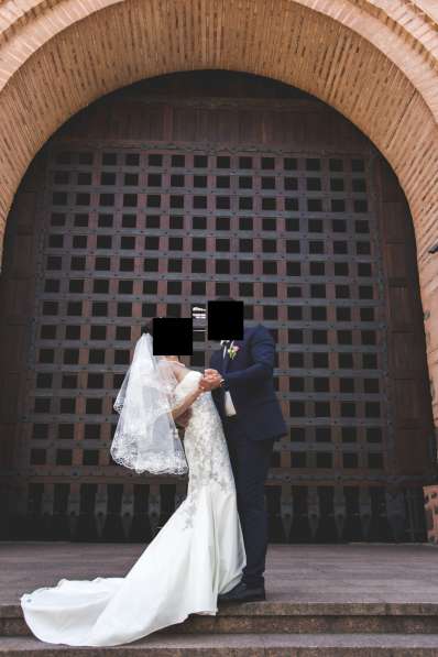 Продам шикарное свадебное платье в Симферополе фото 3