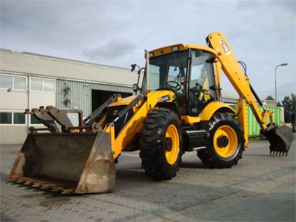 JCB-4CX, погрузчик манипулятор