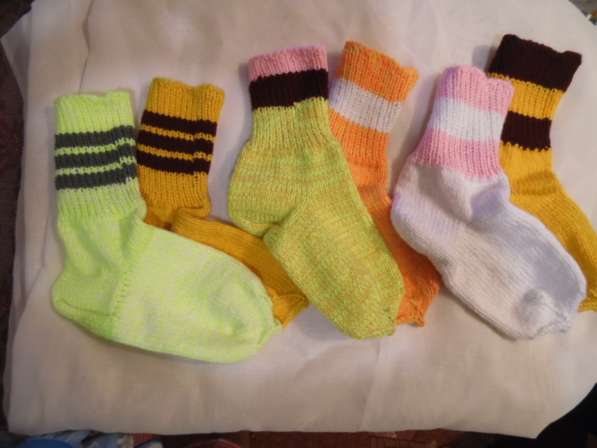 Продам вязанные носки от бабули в Волоколамске
