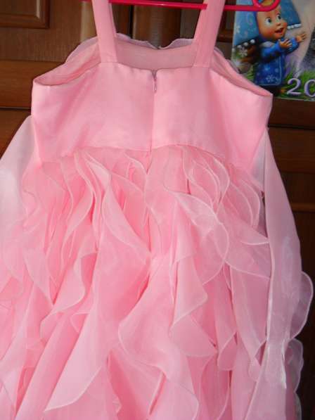 платье на девочку 4-5 лет в Хабаровске фото 3