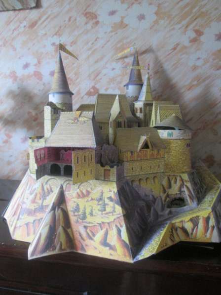 Игрушечные домик и замки из картона в Екатеринбурге фото 4