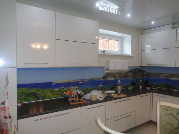 кухонные гарнитуры любой сложности шкафы купе в Омске фото 5