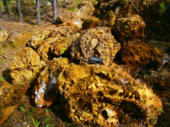 Ландшафтный камень дырчатый туф в Екатеринбурге фото 3