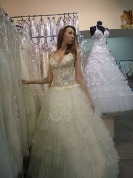 Свадебные платья в Омске