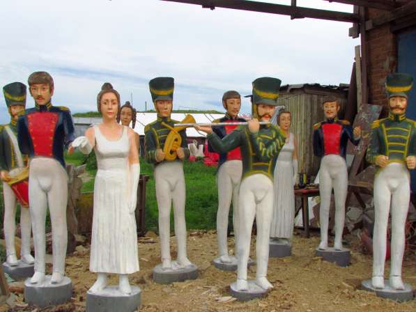 деревянные скульптуры в Подольске фото 13