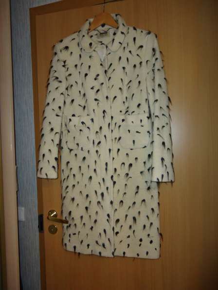 Пальто женское в Санкт-Петербурге