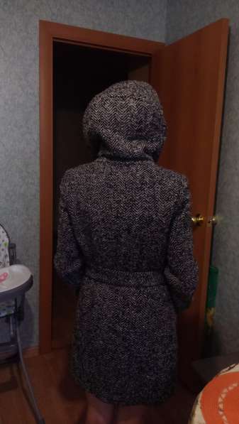 демисезонное пальто "Mexx" в Екатеринбурге