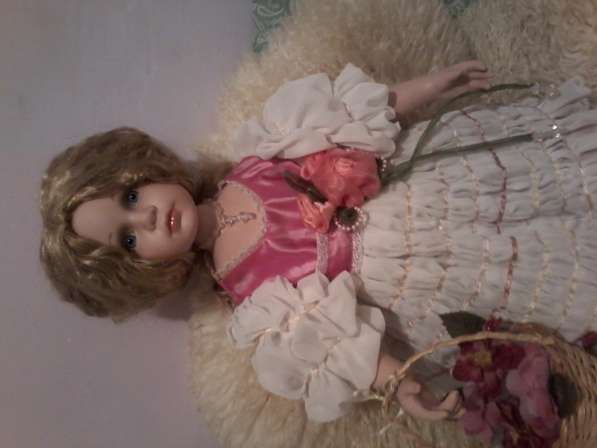 фарфоровая кукла Лидия 41 см