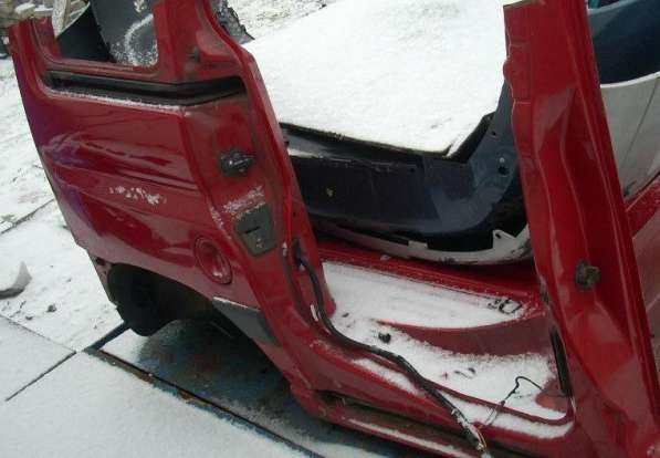 Крыло заднее правое пежо партнер в Москве фото 4