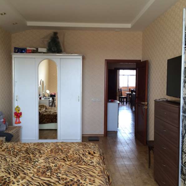 Продам 3х комнатную квартиру с отличным ремонтом в Челябинске фото 11