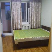 Сдаю 2-комнатную квартиру, 7 микрорайон, 25 000 сом, б/п, в г.Бишкек