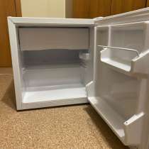 Продаю мини-холодильник, в Санкт-Петербурге