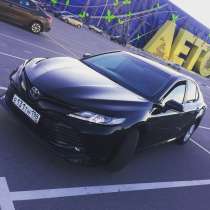 Продам автомобиль Toyota Camry, в Санкт-Петербурге