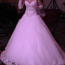 Роскошное свадебное платье, в Белгороде