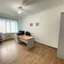 Продам 2к кв. в &ldquo;Центре&rdquo; под офис 41м2, 42,5 тыс.$, в г.Бишкек