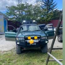 Срочно Продам челенджера, бензин v6 3л, вд гребет бодро, в Дальнегорске