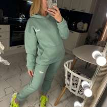 Теплый костюм 42/44, в Екатеринбурге