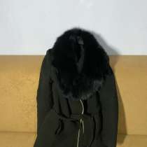 Пальто, тёплое с мехом, в Москве