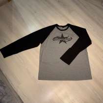 Лонгслив, в Истре