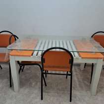 Продам кухонный стол со стульями, в г.Петропавловск