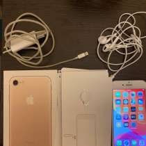 IPhone 7 Gold 32 Gb, в Москве