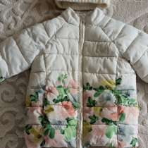 Теплая куртка для девочки 4-5 лет в отличном состоянии, в г.Луганск